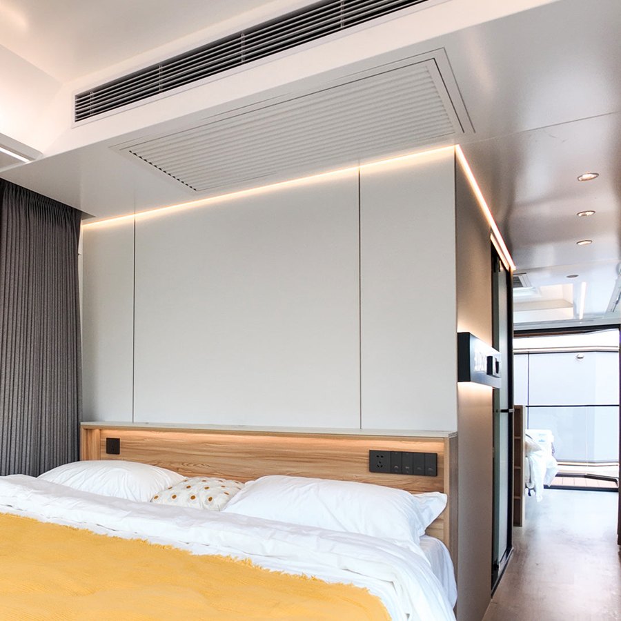 Kitchen, bedroom and bathroom details.